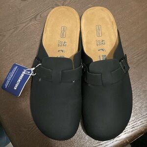 Boston Soft Footbed clogs